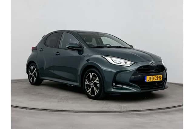 Toyota Yaris (2025) thumbnail 1