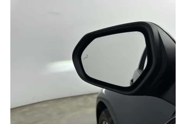 Toyota Yaris (2025) thumbnail 5