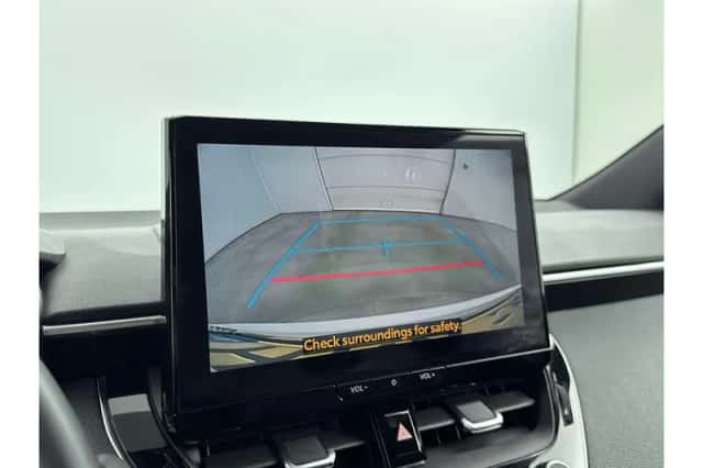 Toyota Corolla (2025) thumbnail 6