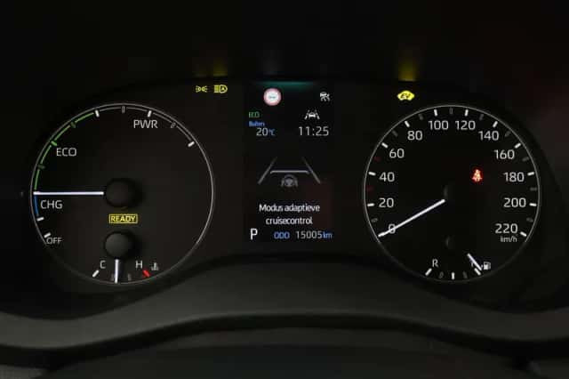 Toyota Yaris (2025) thumbnail 3