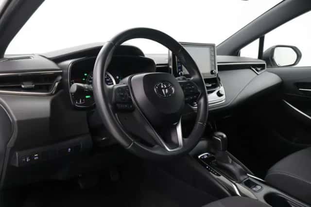 Toyota Corolla (2020) thumbnail 2