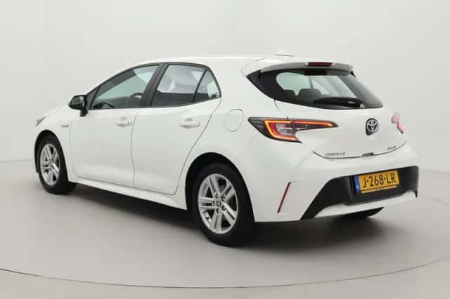 Toyota Corolla (2020) thumbnail 4