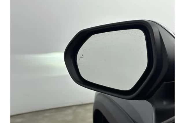 Toyota Yaris Cross (2025) thumbnail 5