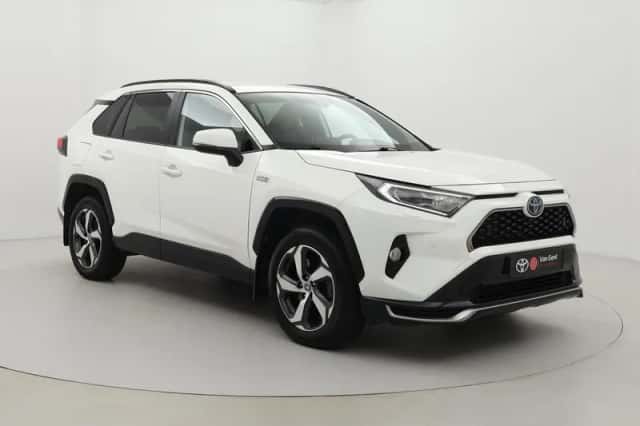 Toyota RAV4 (2021) thumbnail 1