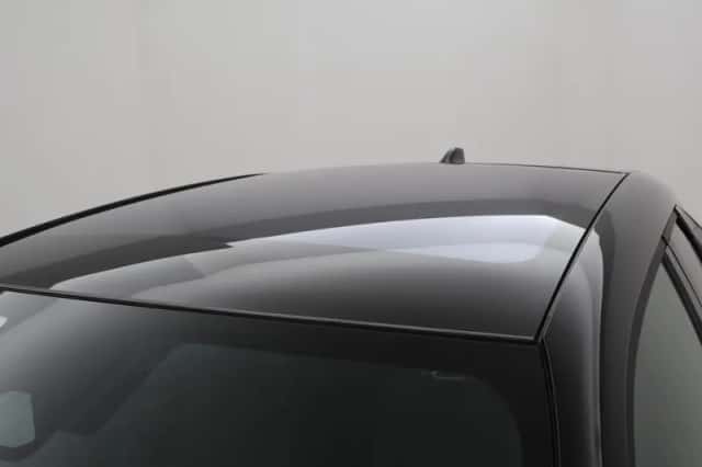 Toyota C-HR (2024) thumbnail 5