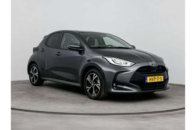 Toyota Yaris (2025) thumbnail 1