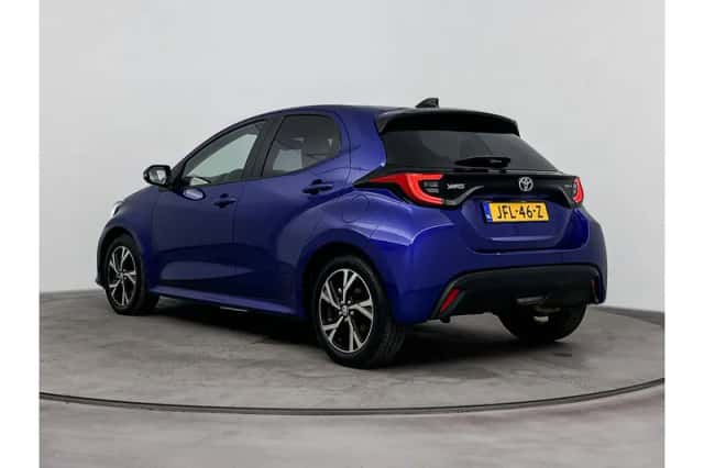 Toyota Yaris (2025) thumbnail 4