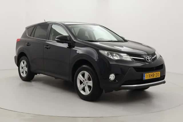 Toyota RAV4 (2014) thumbnail 1
