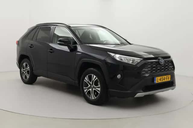 Toyota RAV4 (2021) thumbnail 1