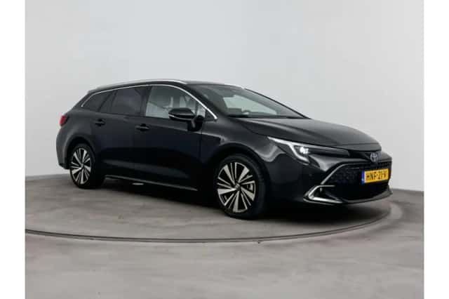 Toyota Corolla (2025) thumbnail 1