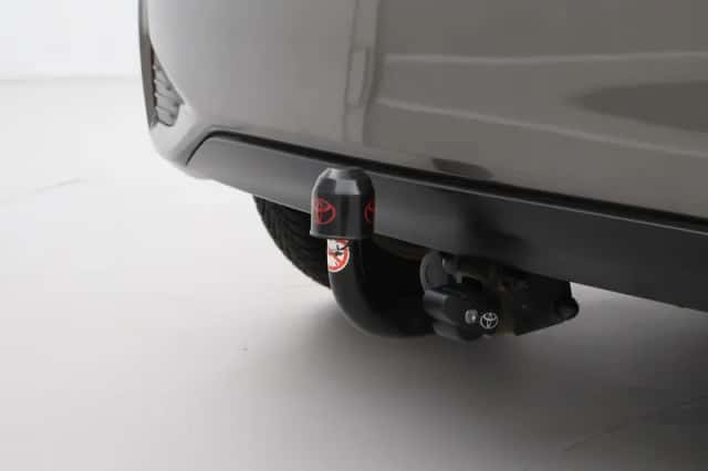Toyota Yaris (2017) thumbnail 5