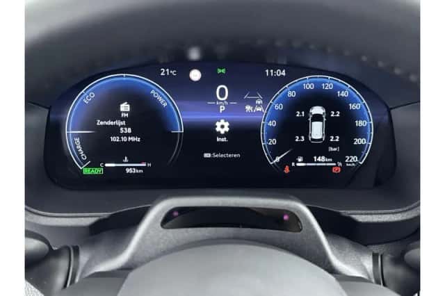 Toyota Yaris Cross (2026) thumbnail 3