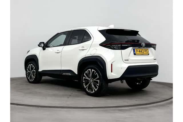 Toyota Yaris Cross (2022) thumbnail 4