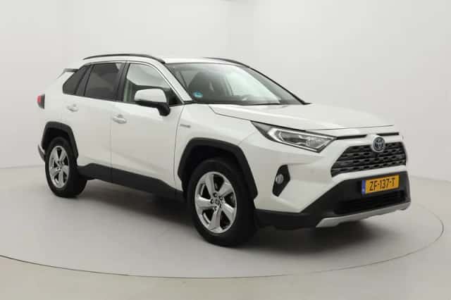 Toyota RAV4 (2019) thumbnail 1