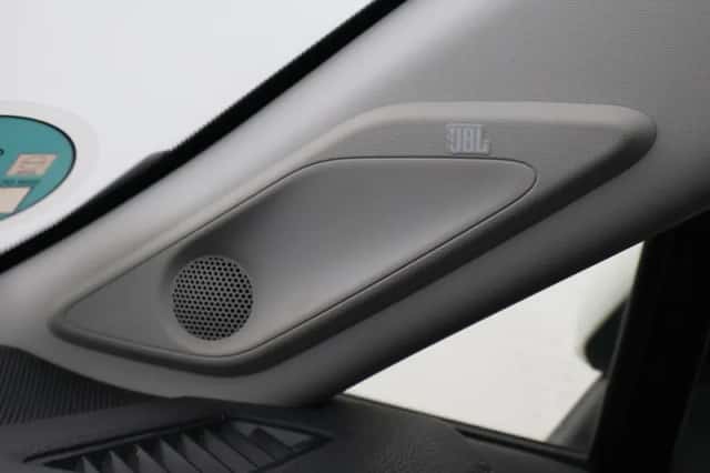 Toyota RAV4 (2019) thumbnail 6