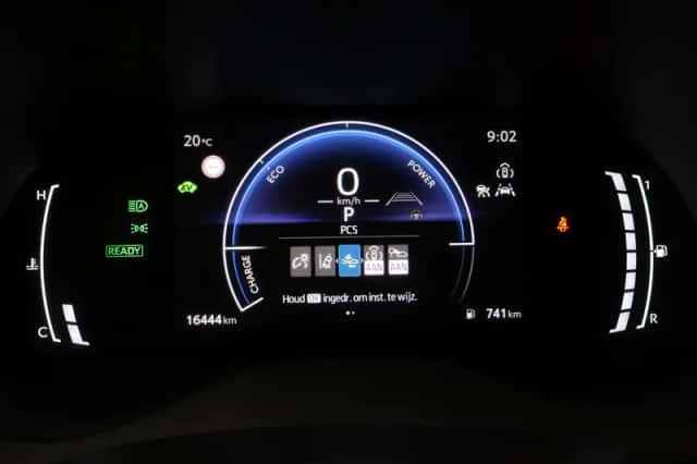 Toyota Yaris Cross (2024) thumbnail 3