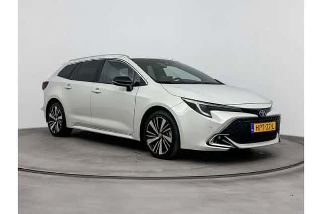 Toyota Corolla (2025) thumbnail 1