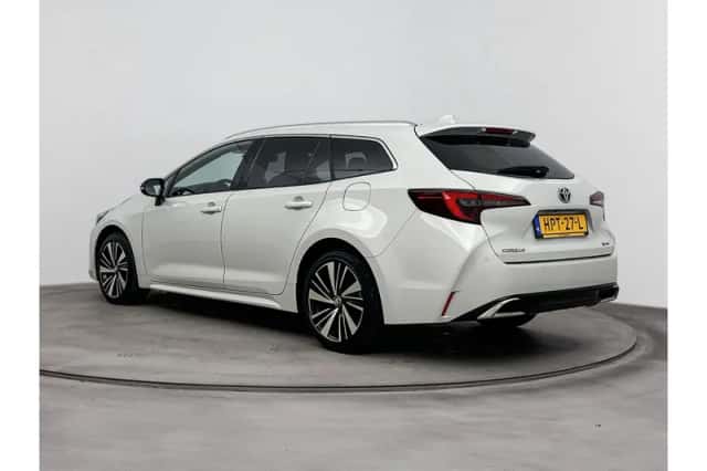 Toyota Corolla (2025) thumbnail 4