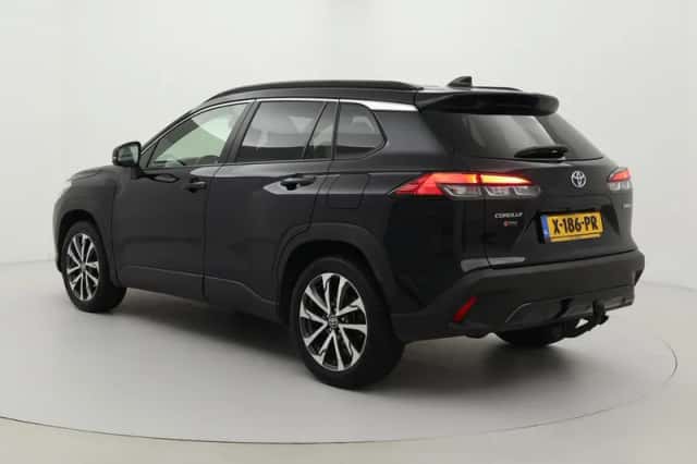 Toyota Corolla Cross (2024) thumbnail 4