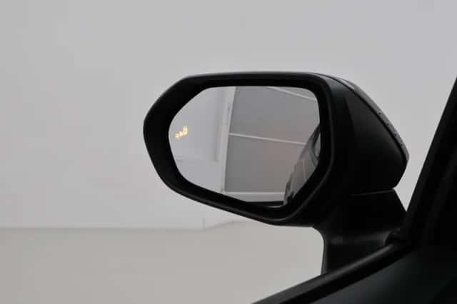 Toyota Yaris Cross (2023) thumbnail 5