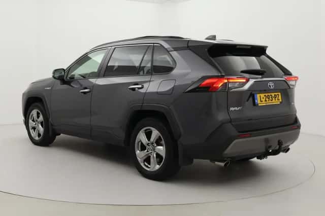 Toyota RAV4 (2020) thumbnail 4
