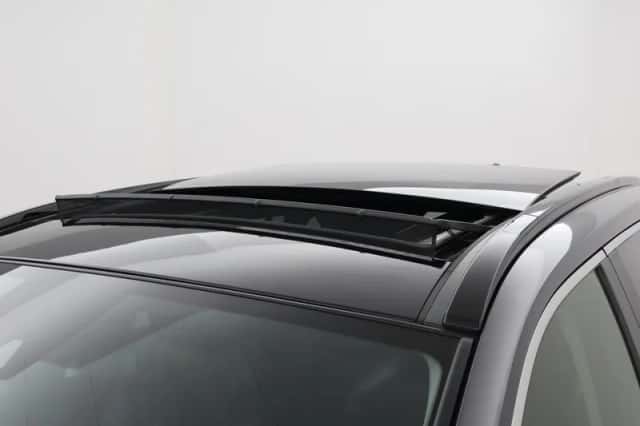 Toyota RAV4 (2020) thumbnail 5