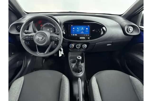 Toyota Aygo X (2025) thumbnail 2