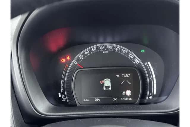 Toyota Aygo X (2025) thumbnail 3