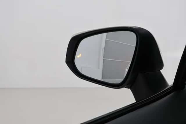 Toyota RAV4 (2019) thumbnail 5