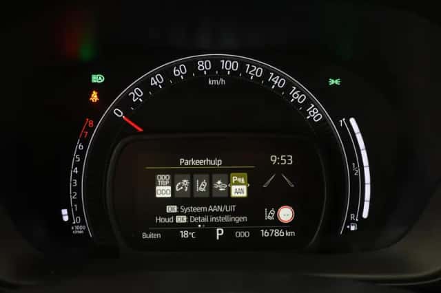 Toyota Aygo X (2025) thumbnail 3