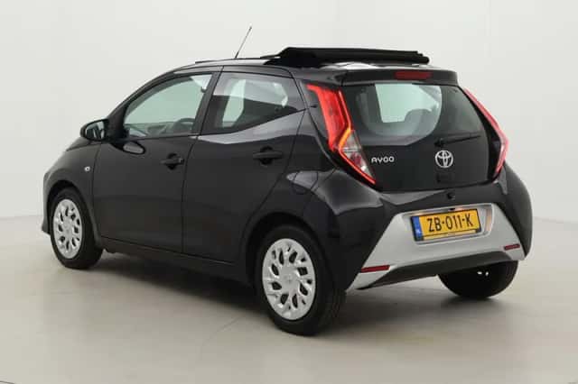 Toyota Aygo (2019) thumbnail 4