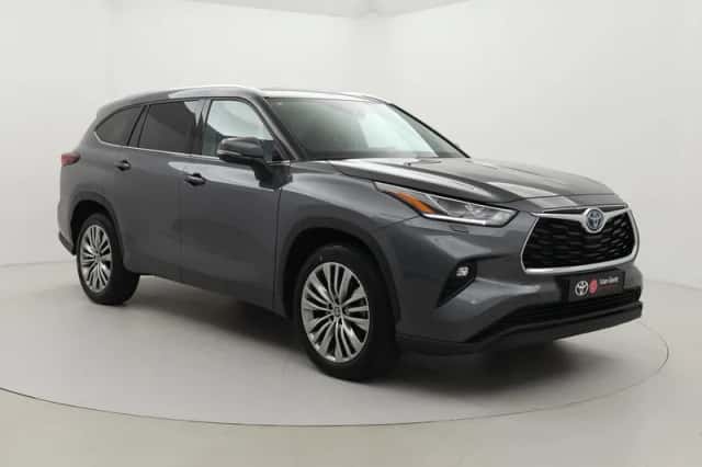 Toyota Highlander (2024) thumbnail 1