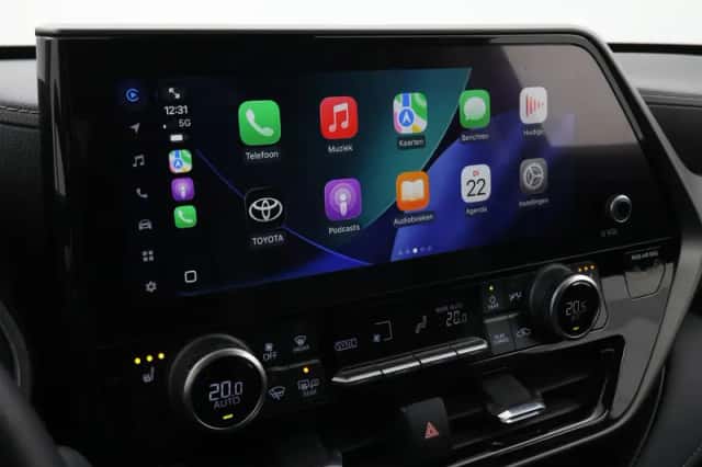 Toyota Highlander (2024) thumbnail 6