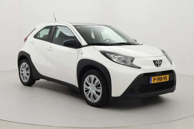 Toyota Aygo X (2022) thumbnail 1