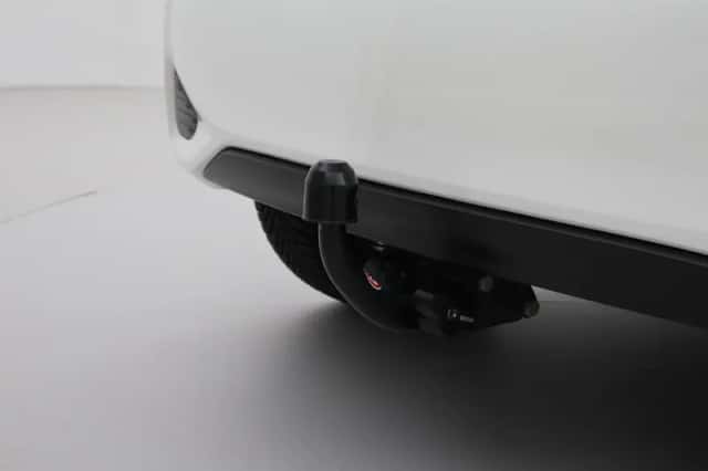 Toyota Yaris (2017) thumbnail 6