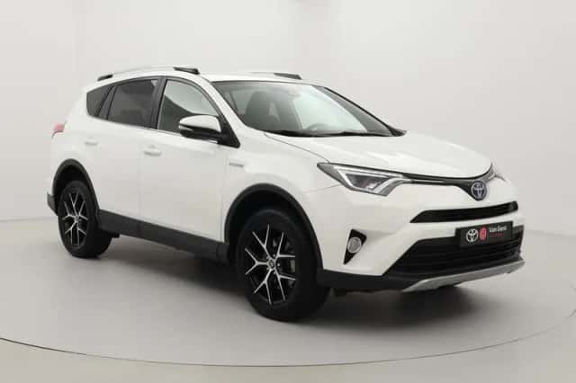 Toyota RAV4 (2017) thumbnail 1