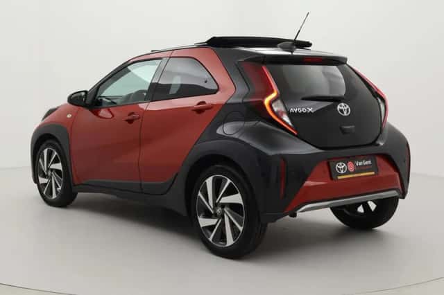 Toyota Aygo X (2022) thumbnail 4