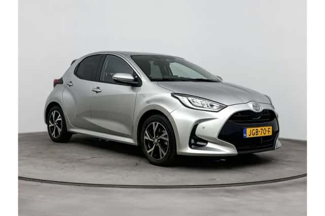 Toyota Yaris (2025) thumbnail 1