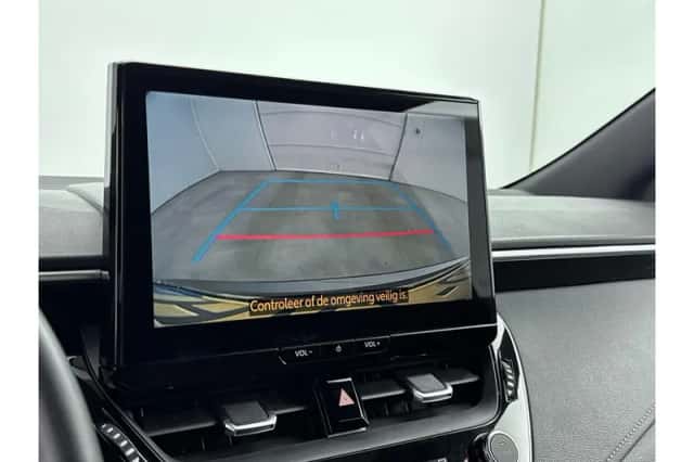 Toyota Corolla (2025) thumbnail 6