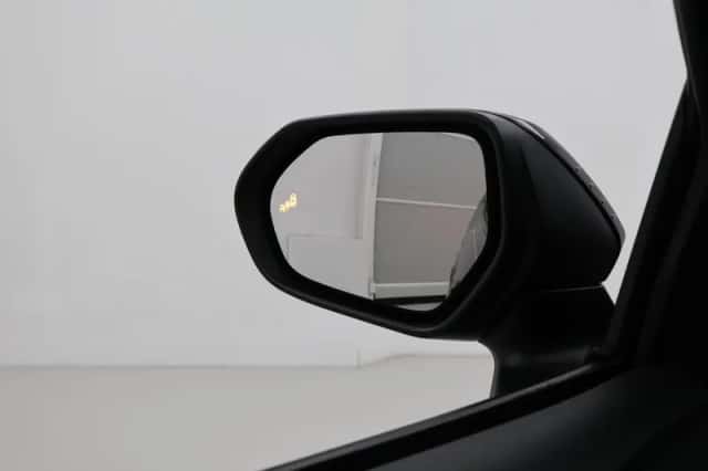 Toyota Yaris Cross (2025) thumbnail 6