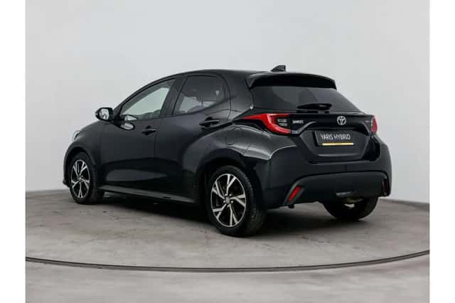 Toyota Yaris (2025) thumbnail 4