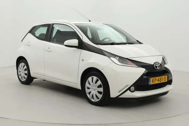 Toyota Aygo (2018) thumbnail 1
