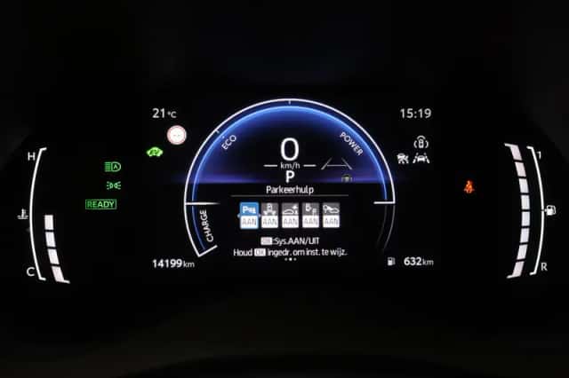 Toyota Yaris Cross (2025) thumbnail 3