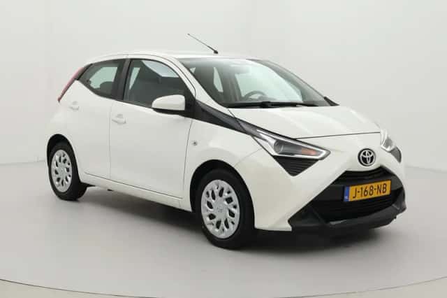 Toyota Aygo (2020) thumbnail 1