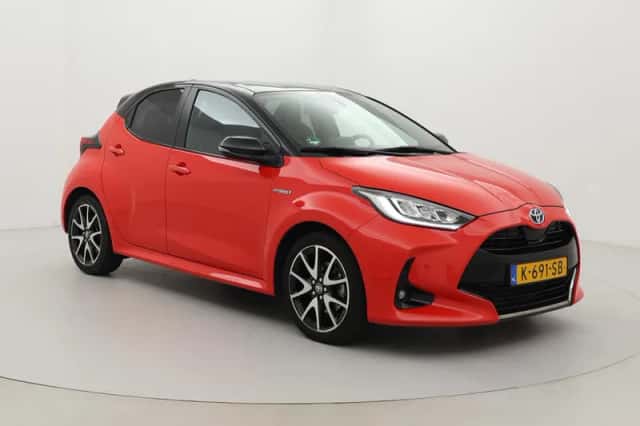 Toyota Yaris (2021) thumbnail 1