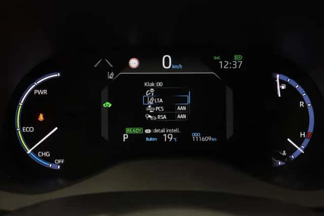 Toyota Yaris Cross (2021) thumbnail 3