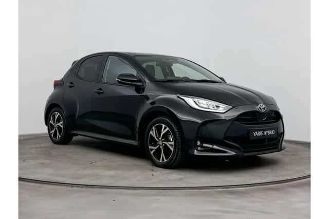 Toyota Yaris (2025) thumbnail 1