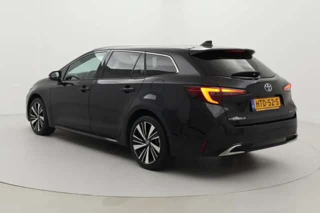 Toyota Corolla (2025) thumbnail 4
