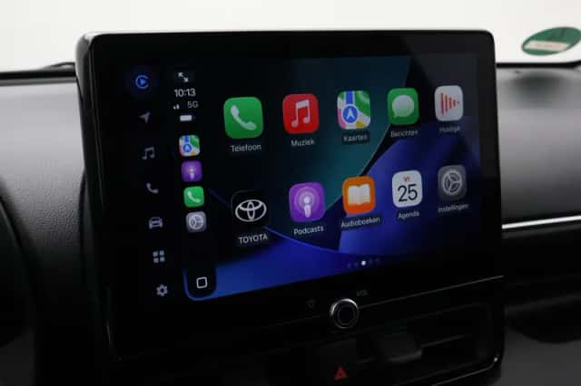 Toyota Yaris (2024) thumbnail 5