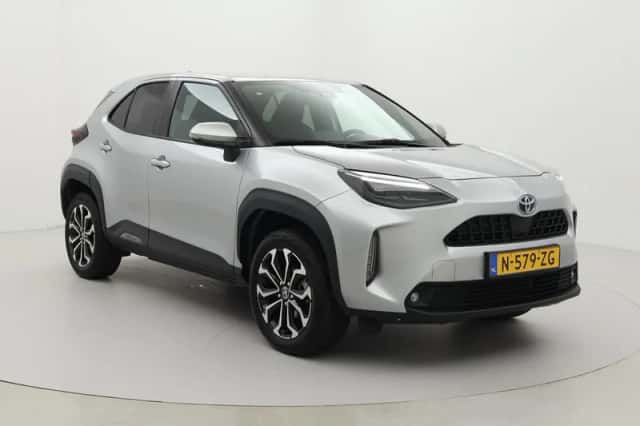Toyota Yaris Cross (2022) thumbnail 1